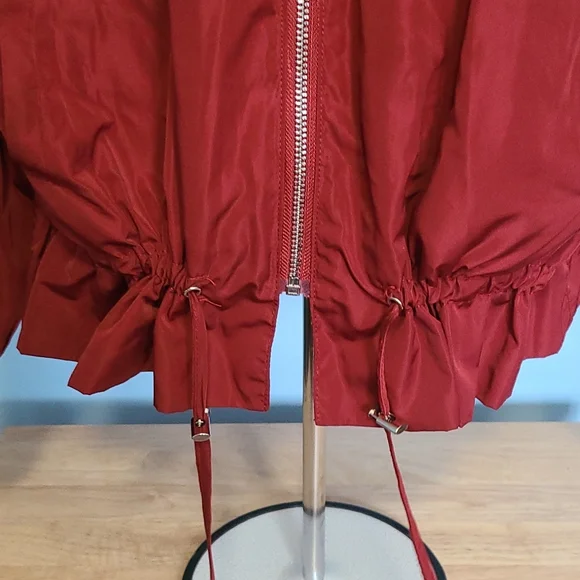 HOST PICK!! Lightweight Jacket - Picture 3 of 8